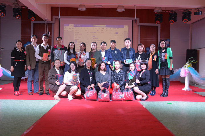 精彩回顧 | 遠(yuǎn)恒佳人齊相聚，歡樂(lè)笑聲共一堂——少年宮頒獎(jiǎng)晚會(huì)