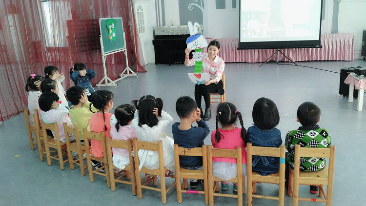 園本教研促專業(yè)發(fā)展