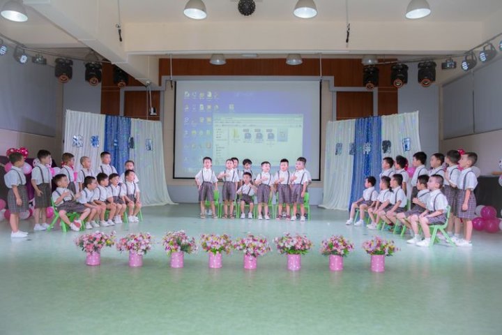 濃濃二幼情，師恩伴我行！—公明二幼大班畢業(yè)典禮！