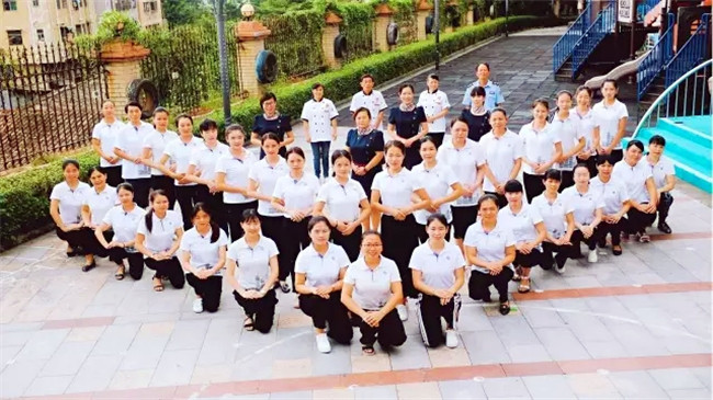 春風(fēng)十里不如你，共譜遠(yuǎn)恒佳協(xié)奏曲——碧水龍庭幼兒園教師節(jié)慶?；顒?dòng)