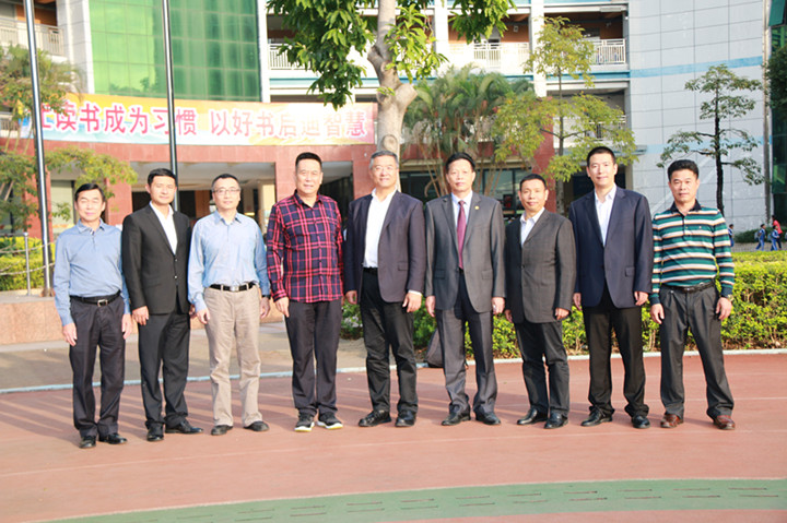 北京語言大學(xué)領(lǐng)導(dǎo)專家來集團(tuán)考察，共話優(yōu)質(zhì)教育