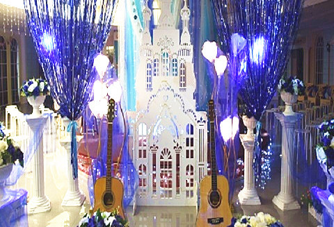 遠恒佳國際教育城期末展演“蛻變、成長”