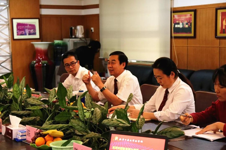 陜西師大領導來?？赐谖倚嵙暤膶W生