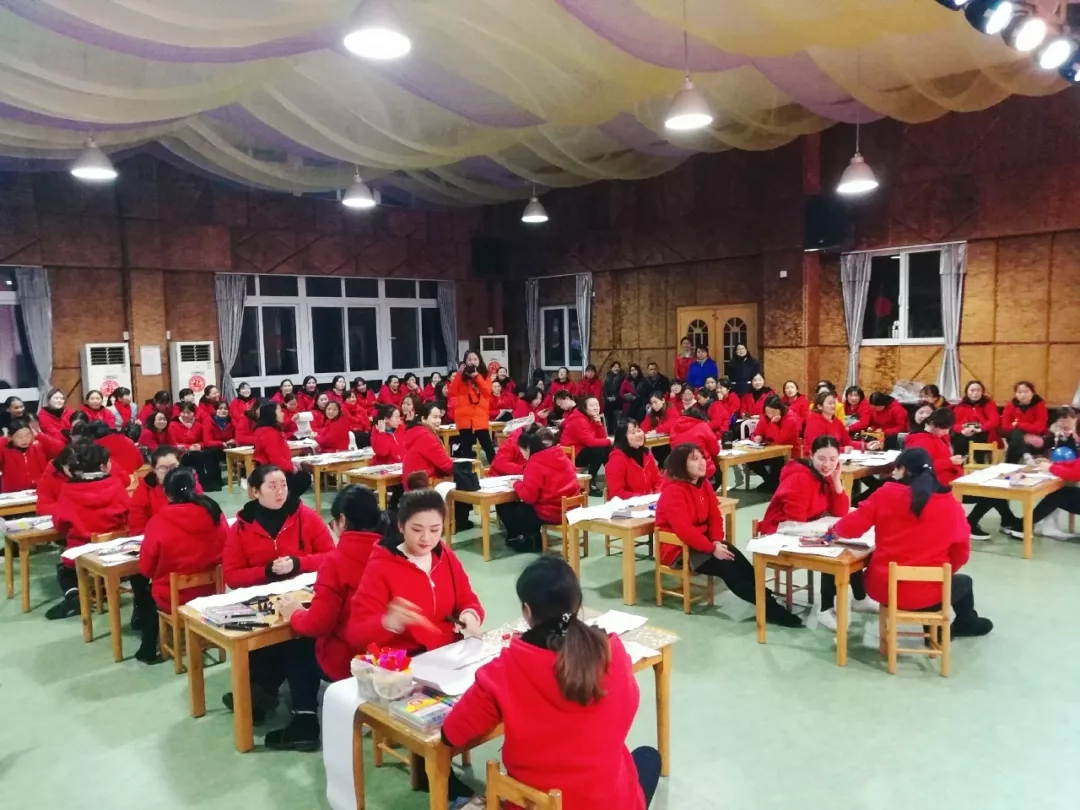 “迎新年，慶元旦”一一遠恒佳長壽片區(qū)幼兒園元旦工會聯(lián)歡活動